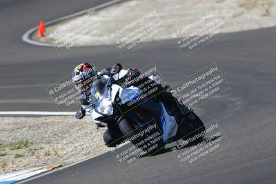 media/Sep-21-2025-TrackDaz (Sun) [[277c75b276]]/C Group/1140pm (Turn 3)/